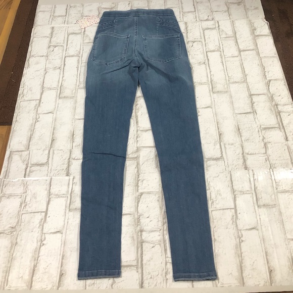 NEW! 🏷 Free People Feel Alright Skinny Jeggings - Picture 7 of 16